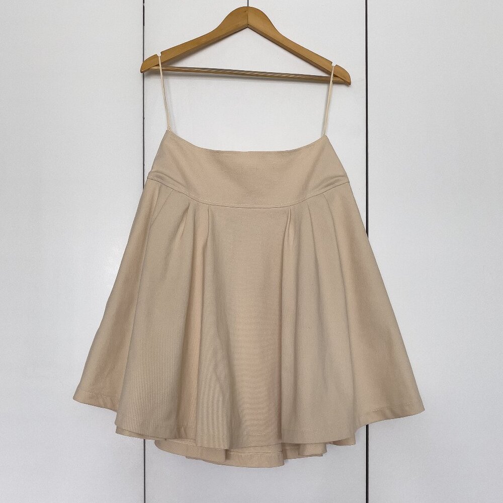 OSCAR DE LA RENTA Pleated A-Line Skirt, Beige, Size 10, Made In Italy